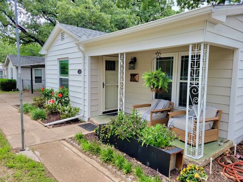 1122 Long Ave, River Oaks, TX, 76114-3013 | Card Image