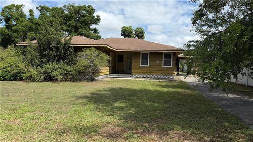 4611 Fruitville Rd, Sarasota, FL, 34232-1813 | Card Image