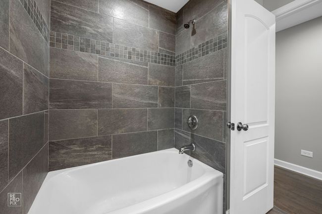 3707 139 Th Pl, House other with 4 bedrooms, 4 bathrooms and 2 parking in Robbins IL | Image 13