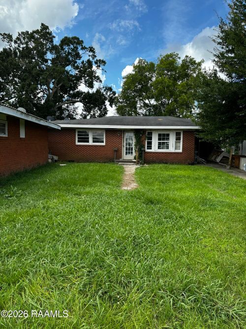 518 & 520 E Main Drive, Grand Coteau, LA, 70541 | Card Image