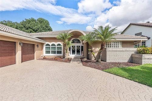 11999 Classic Dr, Coral Springs, FL, 33071-7714 | Card Image