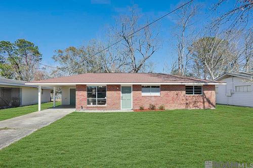634 E Rome St, Gonzales, LA, 70737-4223 | Card Image