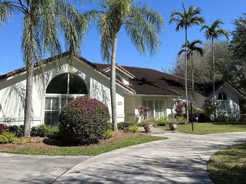 8001 Sw 160th St, Palmetto Bay, FL, 33157-3760 | Card Image