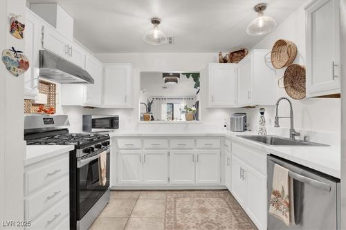 216 Yardarm Way, Las Vegas, NV, 89145-0146 | Card Image