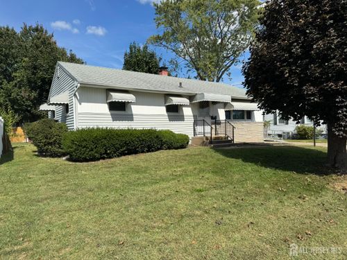 72 Englewood Blvd, Trenton, NJ, 08610-1032 | Card Image