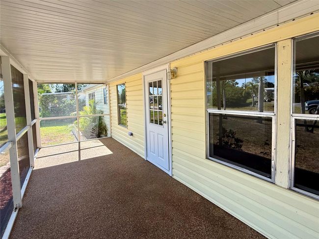 11812 Sw Spring Lake Dr, House other with 3 bedrooms, 2 bathrooms and null parking in ARCADIA FL | Image 6