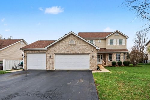 402 Badger Ln, Oswego, IL, 60543-7109 | Card Image