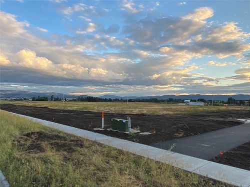 NHN Lincoln St, Kalispell, MT, 59901 | Card Image