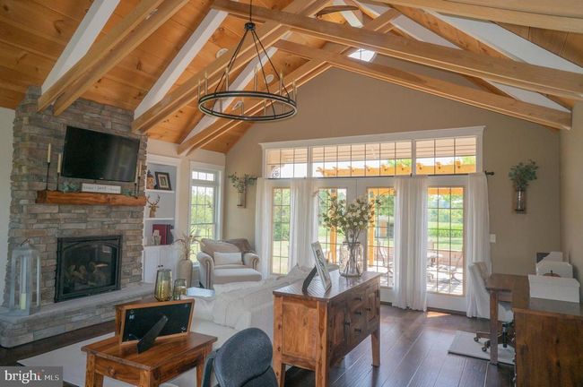 6861 Pleasantview Dr, House other with 4 bedrooms, 4 bathrooms and null parking in THOMASVILLE PA | Image 8