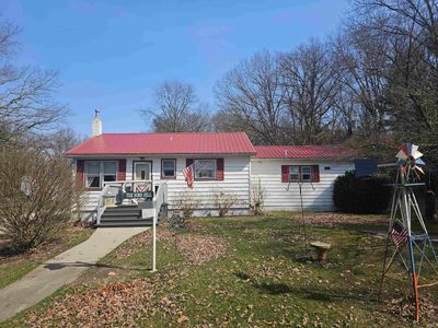 10994 County Line Road, House other with 3 bedrooms, 1 bathrooms and null parking in Plymouth IN | Image 2