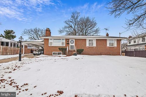 3611 28th Pkwy, TEMPLE HILLS, MD, 20748-1326 | Card Image