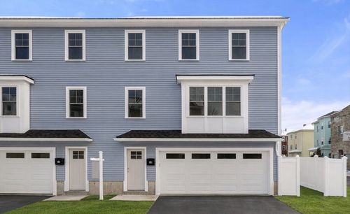 b-2 Lodi St, Worcester, MA, 01608-2189 | Card Image