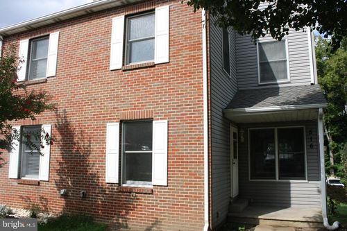 516 Colgate Ct, BENSALEM, PA, 19020-8208 | Card Image