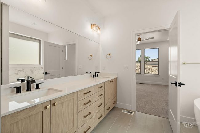 1724 N Black Elm Ln, House other with 4 bedrooms, 3 bathrooms and 2 parking in Star ID | Image 38