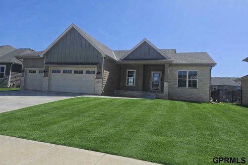 11363 N 170th St, Bennington, NE, 68007-5067 | Card Image
