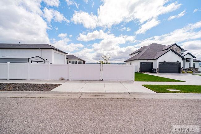 2868 Spring Gulch Dr, House other with 5 bedrooms, 4 bathrooms and 18 parking in Ammon ID | Image 85