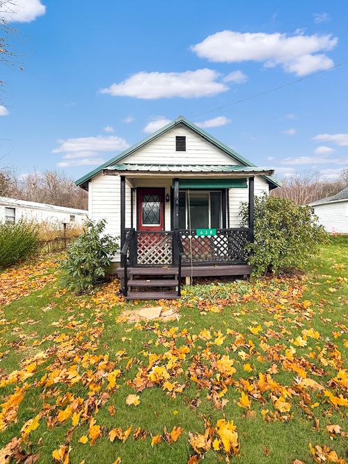 638 State St, SANDY RIDGE, PA, 16677-9020 | Card Image