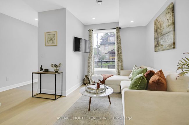 48 Brighton Ave, House attached with 5 bedrooms, 4 bathrooms and 2 parking in Ottawa ON | Image 10
