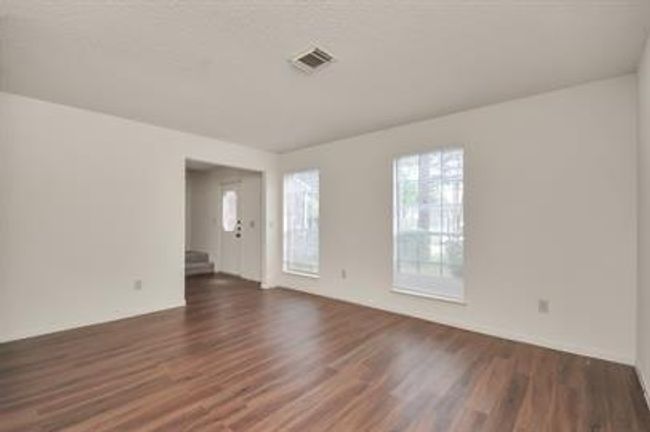 17210 Colony Creek Dr, House other with 4 bedrooms, 3 bathrooms and 2 parking in Spring TX | Image 5