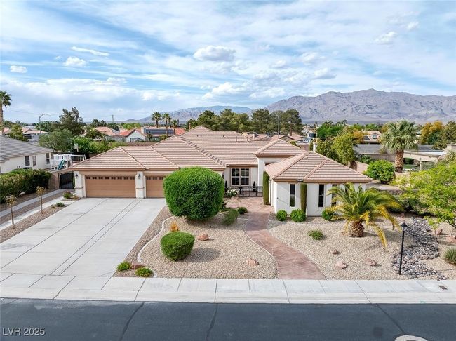5858 Majestic Tide Ave, House other with 4 bedrooms, 4 bathrooms and null parking in Las Vegas NV | Image 76