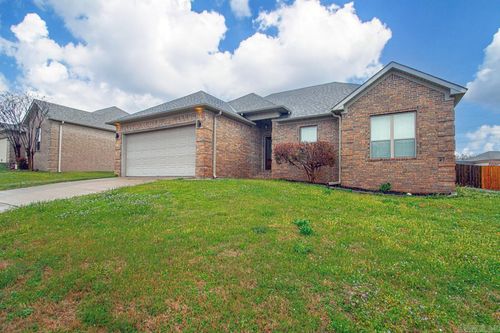582 Crepe Myrtle Loop, Cabot, AR, 72023-7070 | Card Image