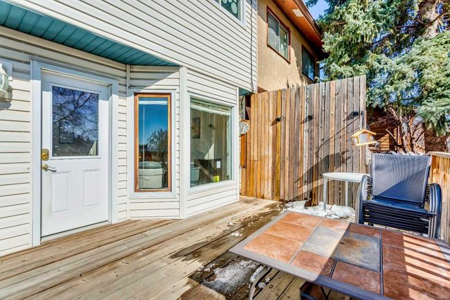 647 Whiteridge Way Ne, Home with 5 bedrooms, 2 bathrooms and 2 parking in Calgary AB | Image 24