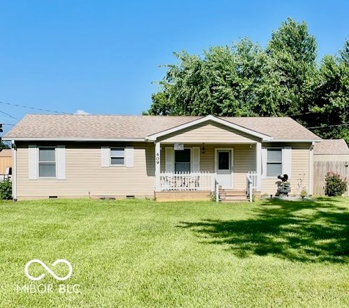 409 N Kyle St, Edinburgh, IN, 46124-1007 | Card Image