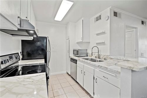 unit-179-23515 Lyons Ave, Valencia, CA, 91355-6203 | Card Image