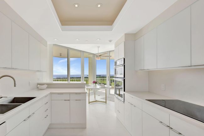 APT-240 - 2920 Se Dune Dr, Condo with 3 bedrooms, 3 bathrooms and null parking in Stuart FL | Image 17