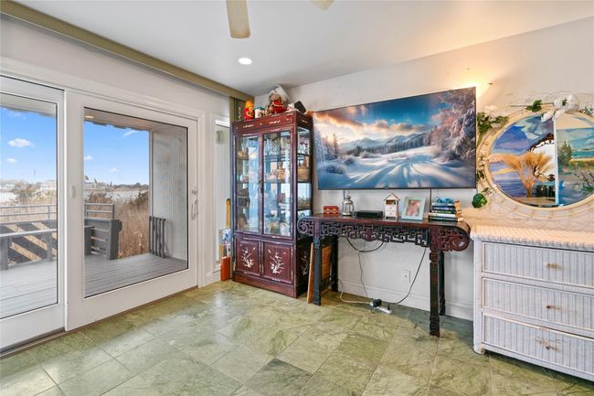 11 - 274 Dune Rd, Condo with 1 bedrooms, 1 bathrooms and null parking in Southampton NY | Image 14