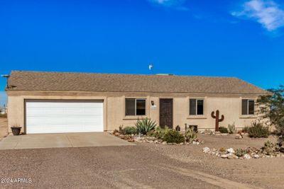 2900 E Paloma Road, House other with 3 bedrooms, 2 bathrooms and null parking in Eloy AZ | Image 1