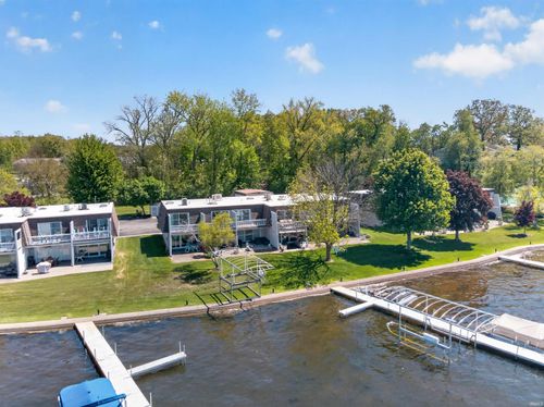 22-10095 N Turkey Creek Rd, Syracuse, IN, 46567-9678 | Card Image