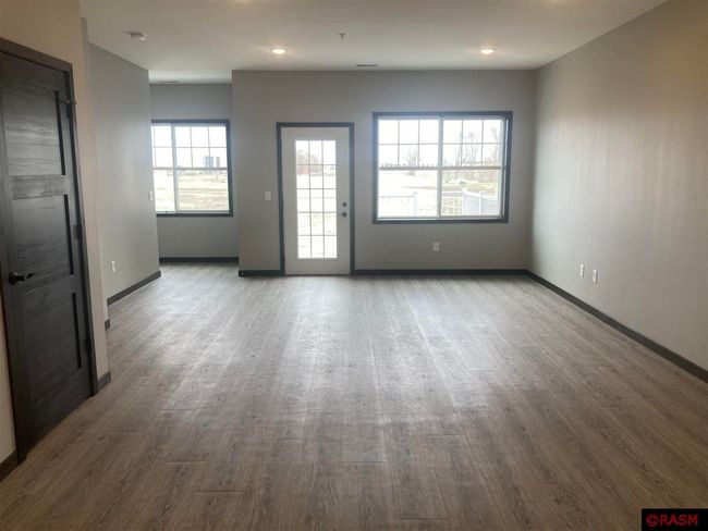 3068 Bluestem Trl, Townhouse with 3 bedrooms, 3 bathrooms and null parking in Mankato MN | Image 9