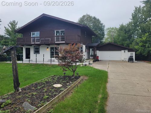 38525 Little Mack Ave, Clinton Township, MI, 48036-3819 | Card Image