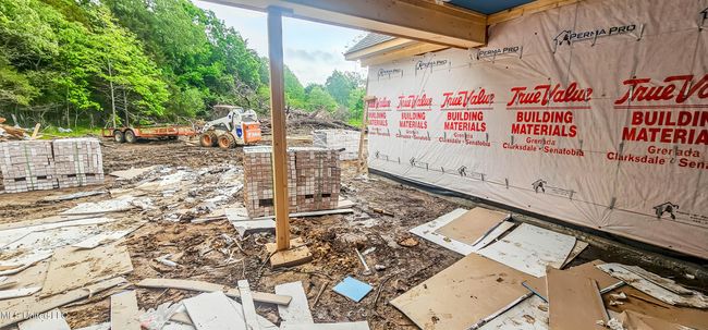 back patio | Image 24