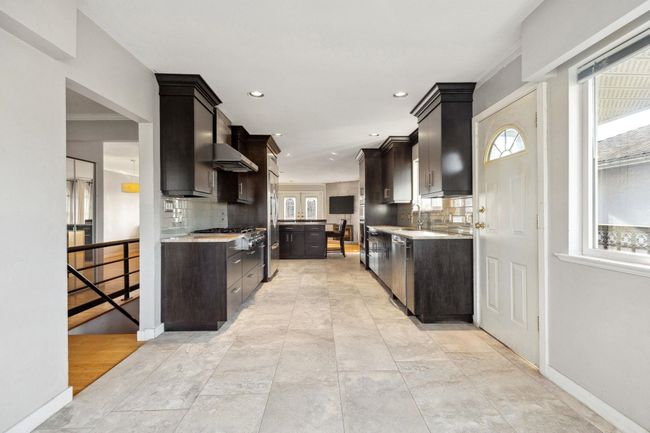4630 Alpha Drive, House other with 5 bedrooms, 3 bathrooms and 6 parking in Burnaby BC | Image 6