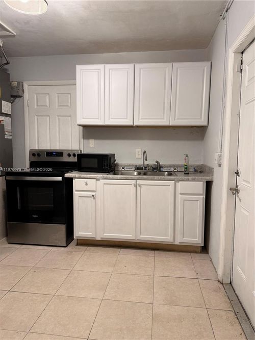 5941 Nw 14th Ct, Sunrise, FL, 33313-6225 | Card Image