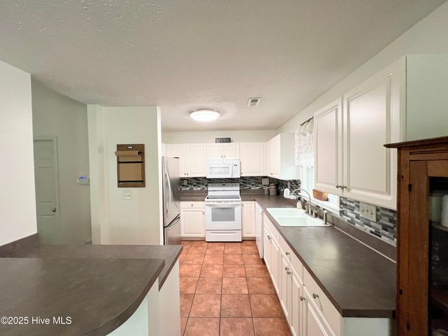 205 Cherry Blossom Ln, House other with 4 bedrooms, 2 bathrooms and 2 parking in Havelock NC | Image 17