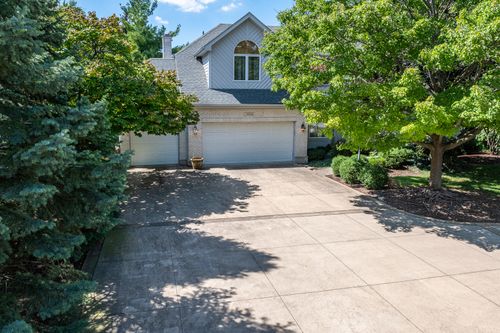 4214 Venard Rd, Downers Grove, IL, 60515-1906 | Card Image