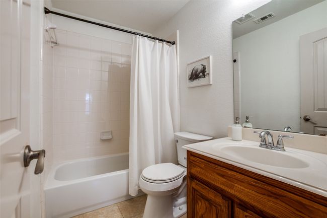 Bathroom 3 - upstairs, serves Beds 4 - 5 and Gameroom | Image 27