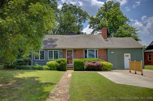 2328 Delaware Ct, Tulsa, OK, 74114-1831 | Card Image