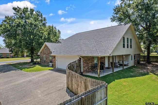 1113 Millstone Ln, House other with 4 bedrooms, 3 bathrooms and null parking in Chandler TX | Image 17