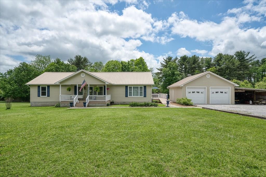 Gordon Rd, Crossville, TN 38572