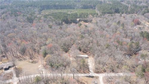 8198 Beaver Pond Rd, Gloucester, VA, 23061-5425 | Card Image