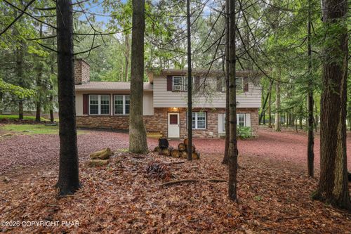 14 Sassafras Rd, Lake Harmony, PA, 18624 | Card Image
