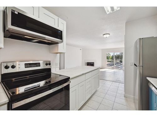 302-13095 W Cedar Dr, Lakewood, CO, 80228-1959 | Card Image