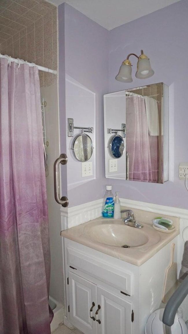 En Suite | Image 33