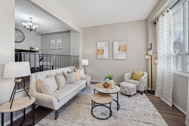 31 - 73 Poplar Cres, Condo with 5 bedrooms, 3 bathrooms and 1 parking in Aurora ON | Image 5