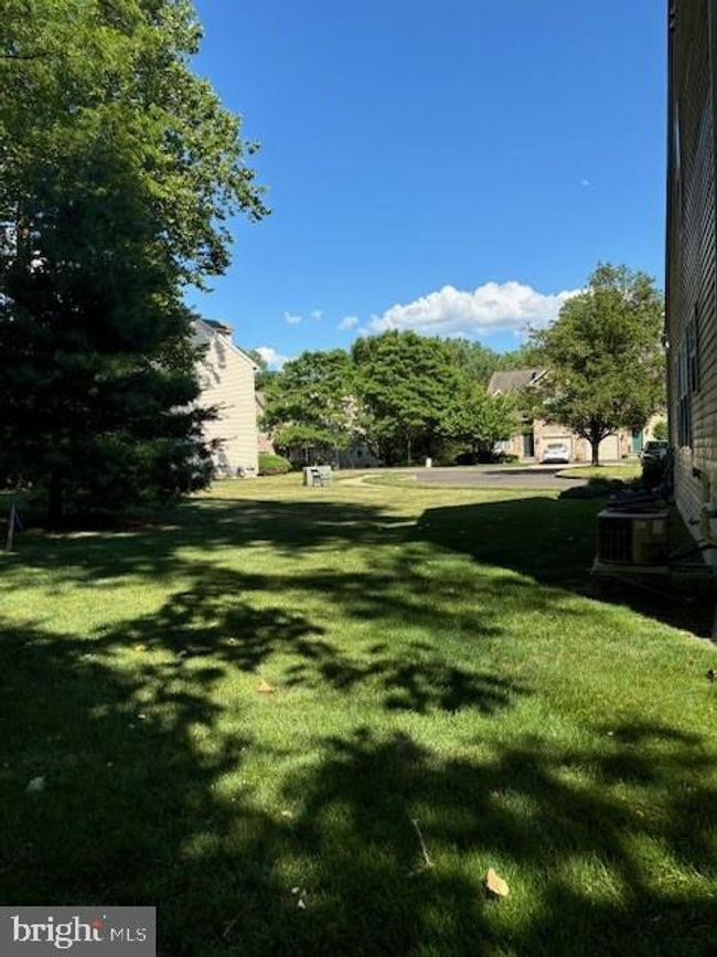 31 - 112 Lantern Ct, Townhouse with 3 bedrooms, 3 bathrooms and null parking in Yardley PA | Image 18