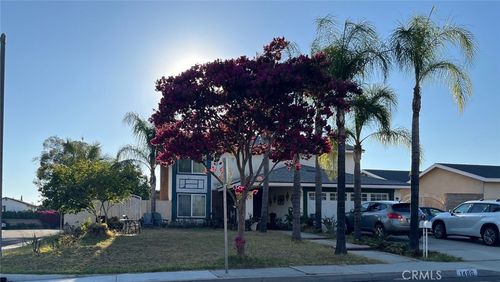 1486 S Cypress Ave, Ontario, CA, 91762-5524 | Card Image